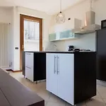 By The Lake - Centro Storico Appartement Desenzano del Garda